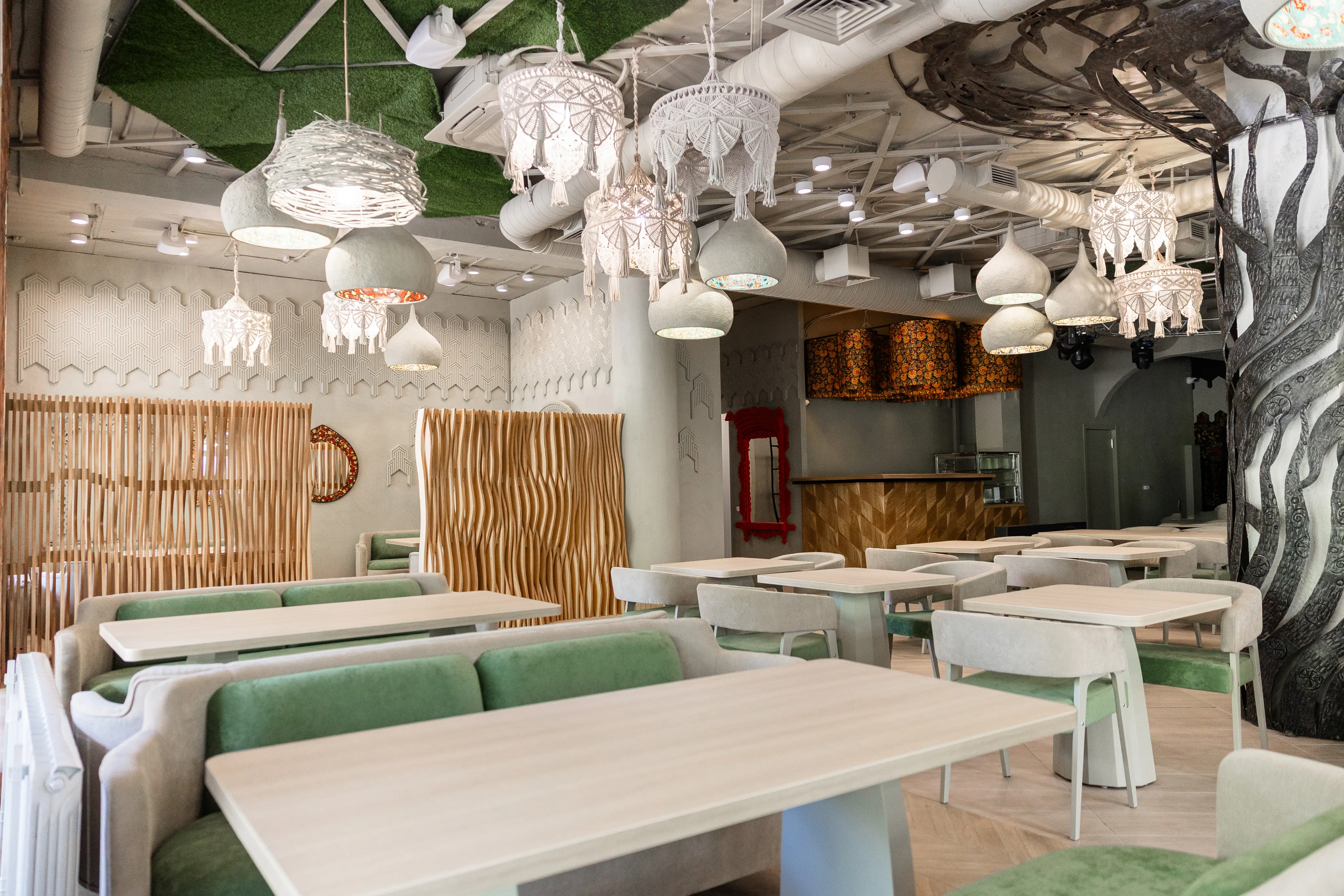 Интерьер с&nbsp;акцентом на&nbsp;натуральные
материалы и&nbsp;русские мотивы