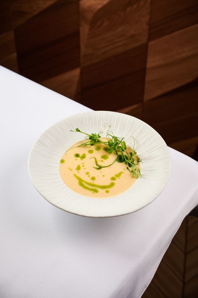 Йомс с сыром и фрикадельками из кролика